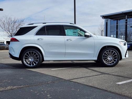 Polar White 2026 Mercedes-Benz GLE 450e Base 4MATIC