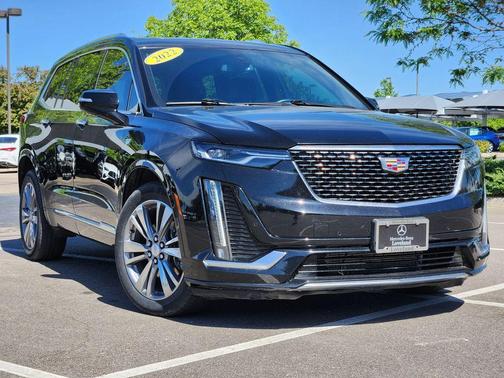 Stellar Black Metallic 2022 Cadillac XT6 Premium Luxury AWD