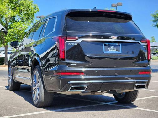 Stellar Black Metallic 2022 Cadillac XT6 Premium Luxury AWD