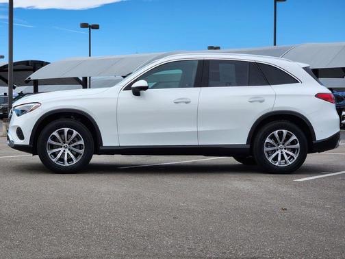 2026 Mercedes-Benz GLC 300 Base 4MATIC