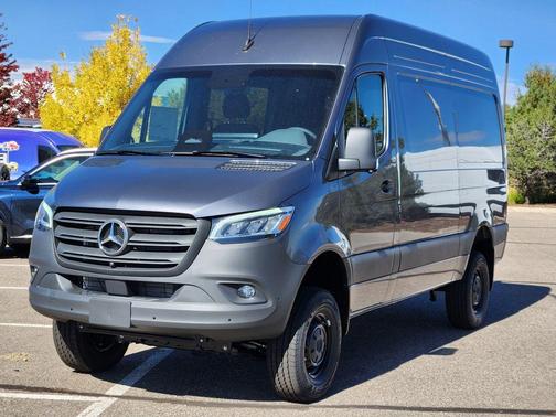 2026 Mercedes-Benz Sprinter 2500 Standard Roof