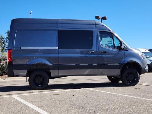 2026 Mercedes-Benz Sprinter 2500 Standard Roof
