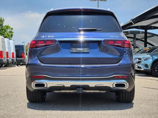2025 Mercedes-Benz GLS 450 4MATIC