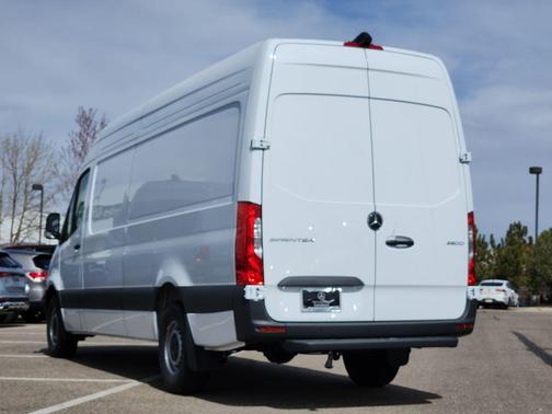 2025 Mercedes-Benz Sprinter 2500 170 WB