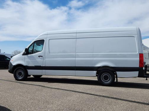 2025 Mercedes-Benz Sprinter 2500 170 WB
