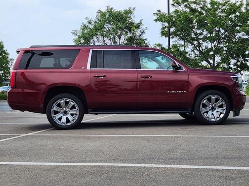 Siren Red Tintcoat 2020 Chevrolet Suburban LT
