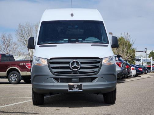 2025 Mercedes-Benz Sprinter 2500 High Roof