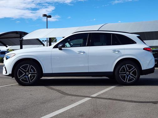 2025 Mercedes-Benz GLC 300 4MATIC