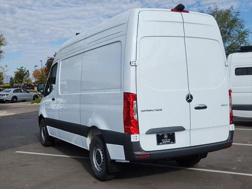 2025 Mercedes-Benz Sprinter 2500 Standard Roof