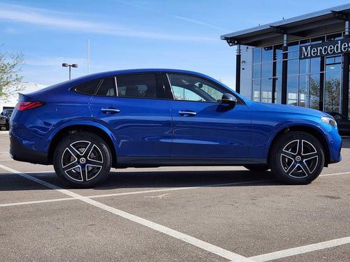 Starling Blue Metallic 2026 Mercedes-Benz GLC 300 Base 4MATIC