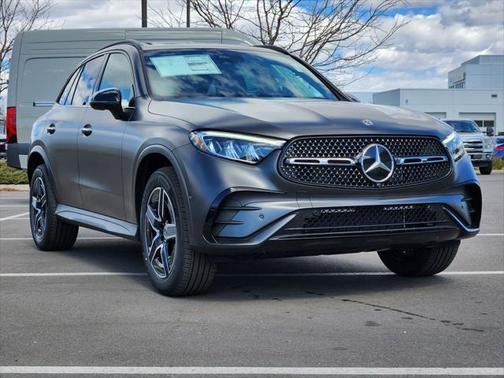 2025 Mercedes-Benz GLC 300 4MATIC