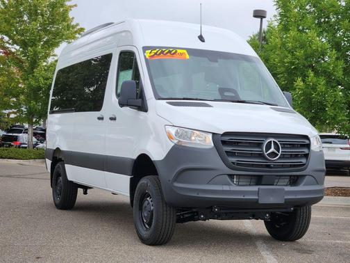 2025 Mercedes-Benz Sprinter 2500 Standard Roof