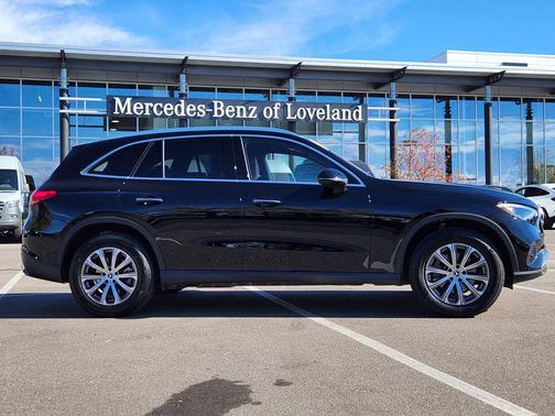 2025 Mercedes-Benz GLC 300 4MATIC