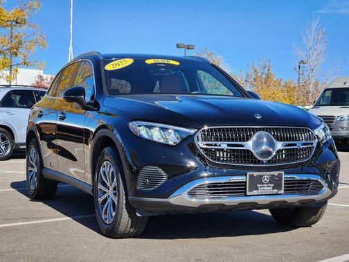 2025 Mercedes-Benz GLC 300 4MATIC