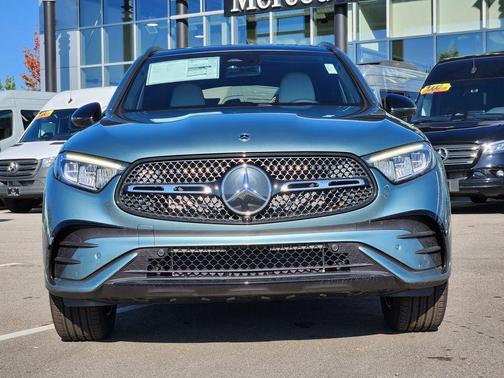 2026 Mercedes-Benz GLC 300 4MATIC