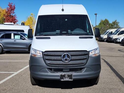 2025 Mercedes-Benz Sprinter 2500 Standard Roof