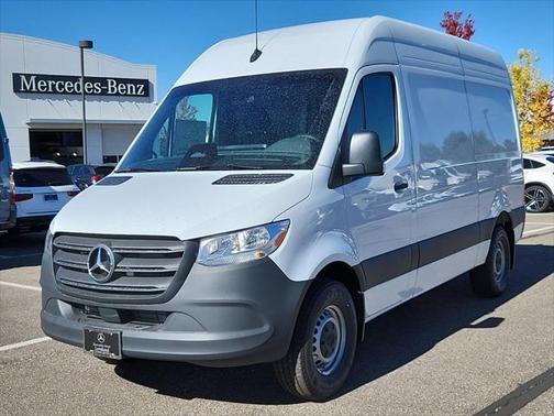 2025 Mercedes-Benz Sprinter 2500 Standard Roof