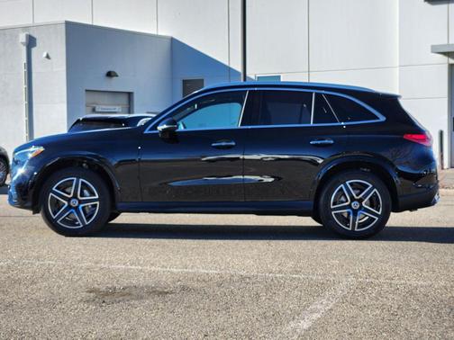 2025 Mercedes-Benz GLC 300 Base 4MATIC