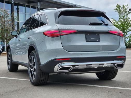 2025 Mercedes-Benz GLC 350e Base