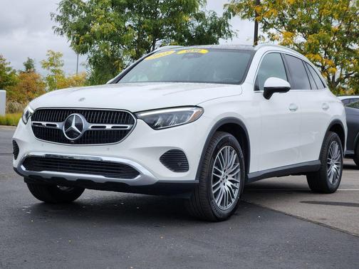 2025 Mercedes-Benz GLC 300 4MATIC