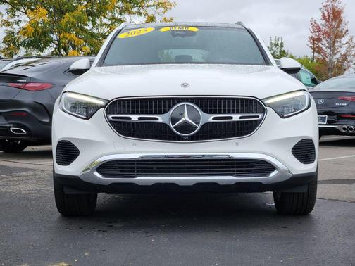 2025 Mercedes-Benz GLC 300 4MATIC