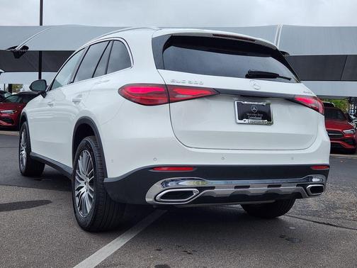 2025 Mercedes-Benz GLC 300 4MATIC
