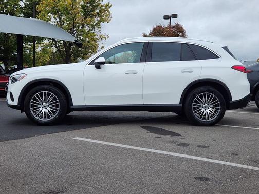 2025 Mercedes-Benz GLC 300 4MATIC