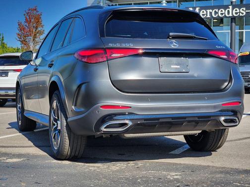 2026 Mercedes-Benz GLC 300 4MATIC