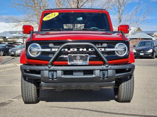 2024 Ford Bronco Outer Banks