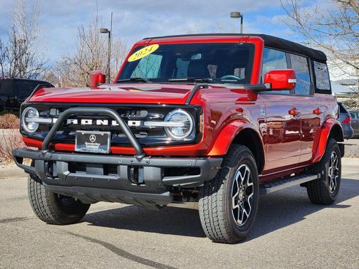 2024 Ford Bronco Outer Banks