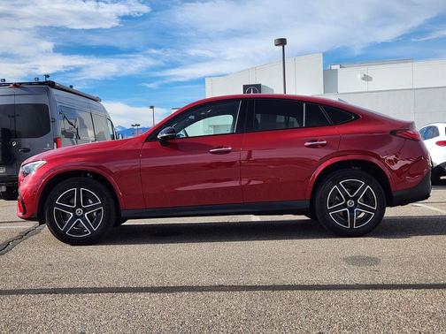 2025 Mercedes-Benz GLC 300 4MATIC Coupe