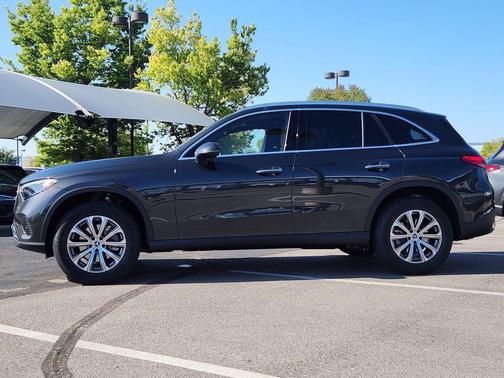 2026 Mercedes-Benz GLC 300 4MATIC