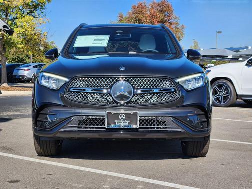 2026 Mercedes-Benz GLC 300 4MATIC