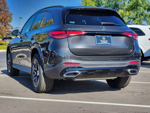 2026 Mercedes-Benz GLC 300 4MATIC