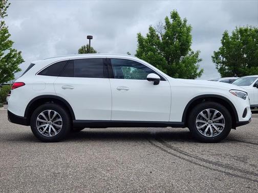 2025 Mercedes-Benz GLC 300 4MATIC