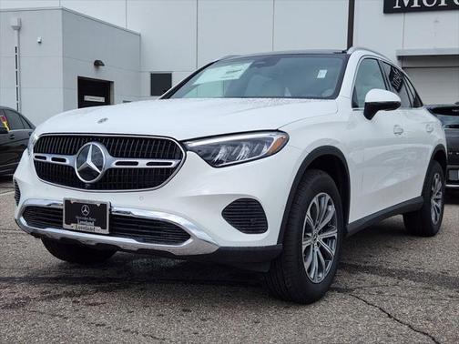 2025 Mercedes-Benz GLC 300 4MATIC
