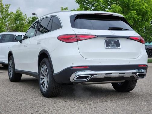 2025 Mercedes-Benz GLC 300 4MATIC