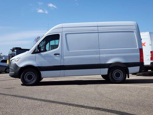 2025 Mercedes-Benz Sprinter 2500 144 WB
