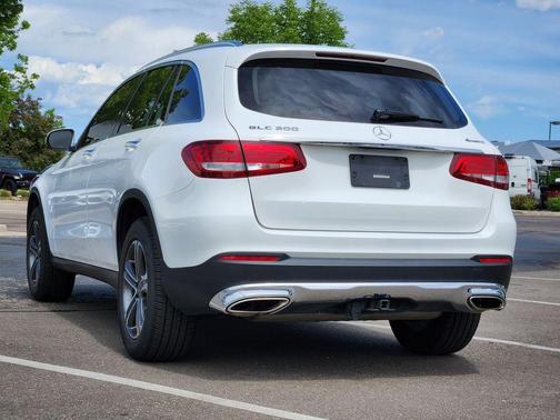 Polar White 2019 Mercedes-Benz GLC 300 Base 4MATIC