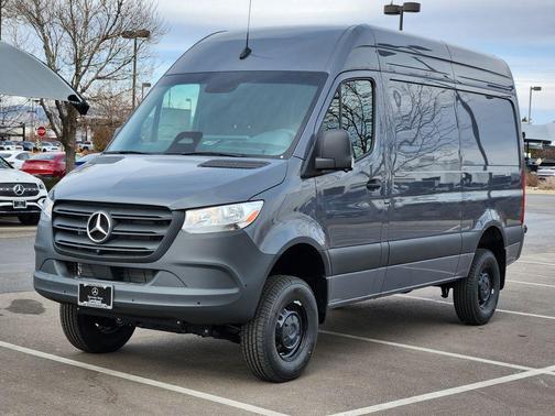 2026 Mercedes-Benz Sprinter 2500 Standard Roof