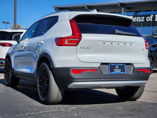 2021 Volvo XC40 T5 Inscription