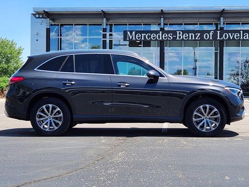 Graphite Gray Metallic 2026 Mercedes-Benz GLC 300 Base 4MATIC
