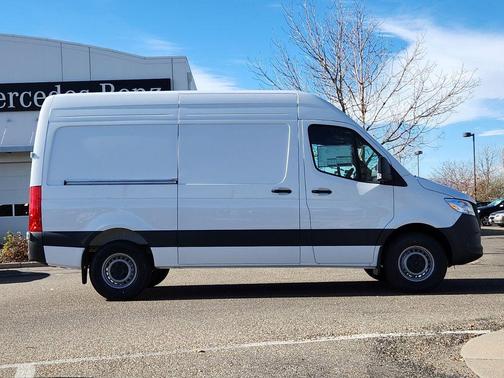 2025 Mercedes-Benz Sprinter 2500 Standard Roof