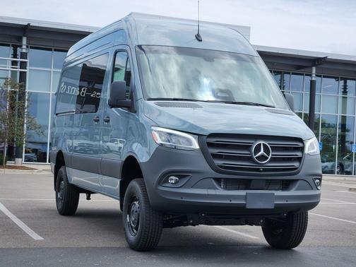 2025 Mercedes-Benz Sprinter 2500 144 WB