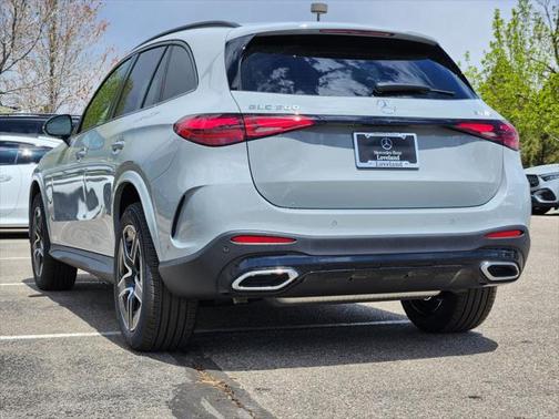 2025 Mercedes-Benz GLC 300 4MATIC