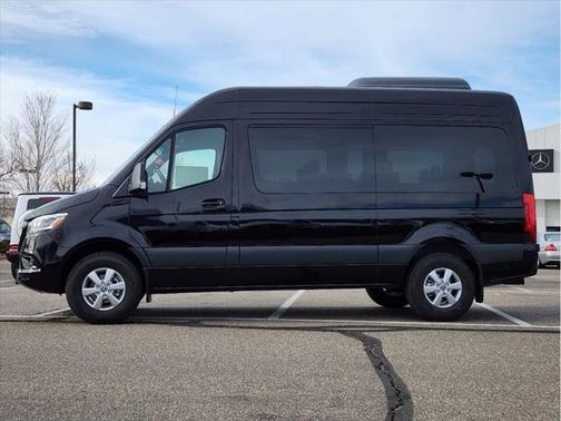 2025 Mercedes-Benz Sprinter 2500 Standard Roof