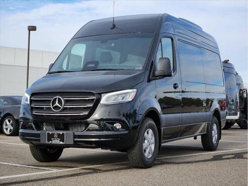 2025 Mercedes-Benz Sprinter 2500 Standard Roof