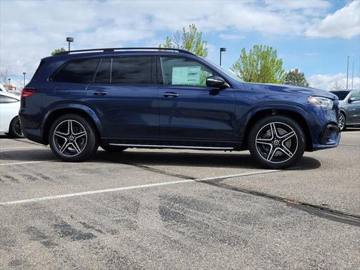 2025 Mercedes-Benz GLS 450 4MATIC