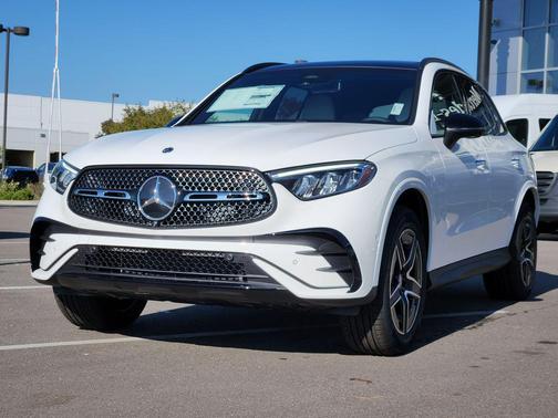 2026 Mercedes-Benz GLC 300 4MATIC