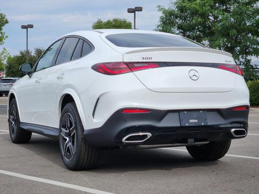2026 Mercedes-Benz GLC 300 4MATIC Coupe